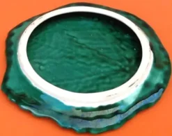 Dessous de plat feuille de vigne céramique émaillée années 1960