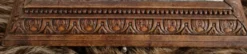Dessous de plat musical ancien en bois sculpté et faïence Belle Époque