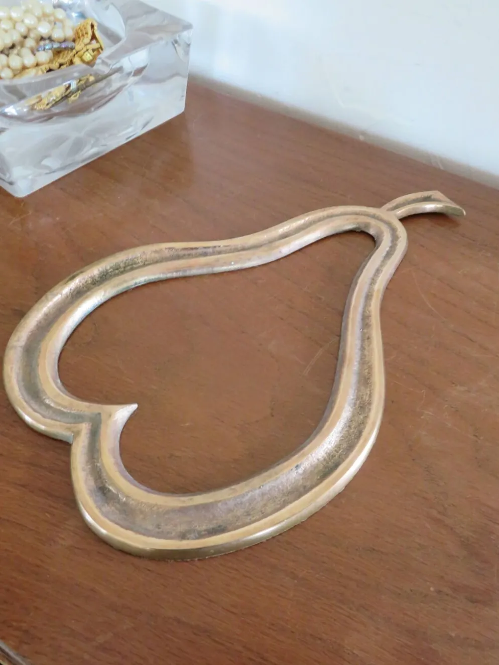 Dessous de plat poire en laiton