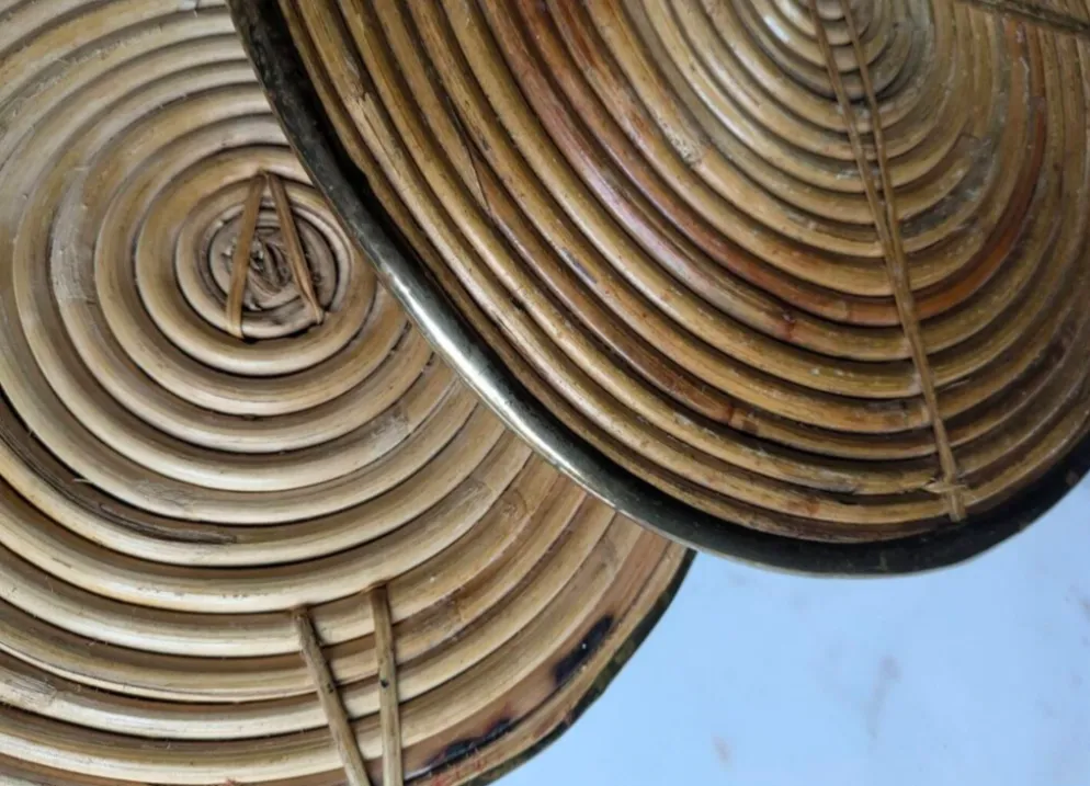 Dessous de plat rotin attribués à Gabriella Crespi