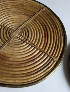 Dessous de plat rotin attribués à Gabriella Crespi