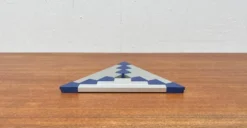 Dessous de plat triangulaires postmodernes danois par Jorgen Meldgaard pour Menu, années 1980, lot de 3