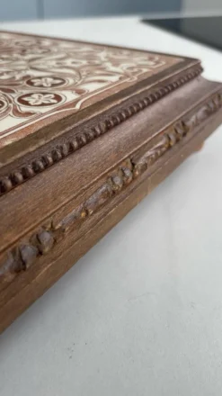 Dessous de plat vintage en bois et faïence ancienne Carreau brun cuisi