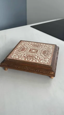 Dessous de plat vintage en bois et faïence ancienne Carreau brun cuisi