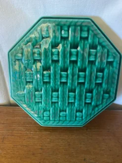 Dessous Plat Ancien DIGOIN Céramique Verte France