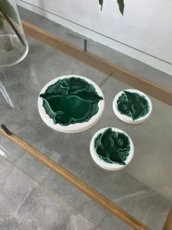 3 dessous plat et sous-verres Vallauris