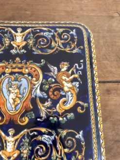 Dessous Plat Faïence Gien Modèle Renaissance Ange Angelot Putti Bleu Cobalt