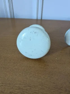 Deux patères vintages