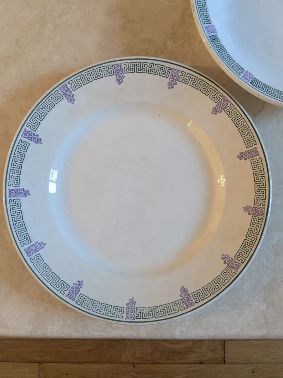 Deux plats de service Longwy Janina