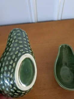 Deux ramequins avocats