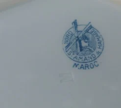 Deux ramequins en terre de fer de la faïencerie St Amand modèle Maroc