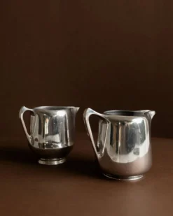 Deux saucières en aluminium argenté Art Nouveau par Newmaid Picquot Ware, Angleterre, années 1950 - ensemble de 2.