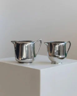Deux saucières en aluminium argenté Art Nouveau par Newmaid Picquot Ware, Angleterre, années 1950 - ensemble de 2.