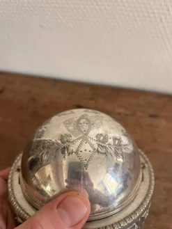 Dôme Service Caviar Beurrier Cloche Métal Argenté Anglais Made England