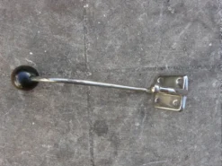 Double patère en bois et métal porte manteau