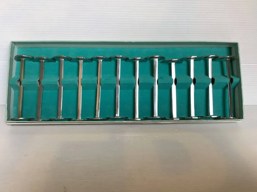 Douze portes couteaux sola