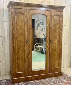 Dressing victorien du XIXème en acajou blond - démontable