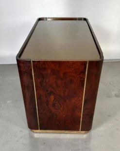 Dry Bar en loupe de noyer et laiton à plateau miroir, Italie 1970