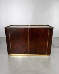 Dry Bar en loupe de noyer et laiton à plateau miroir, Italie 1970