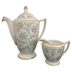 Duo cafetière et pot à lait en porcelaine anglaise Minton, modèle 