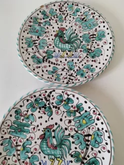 Duo d’assiettes Deruta Etrusca coq vert majolique italienne