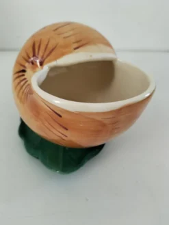 Duo de barbotines escargot et leurs coupelles feuillage – années 1950-1960