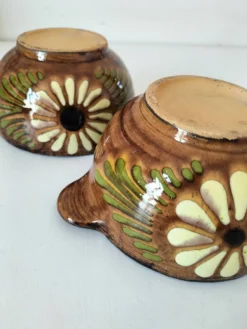 Duo de bols à oreilles vintage