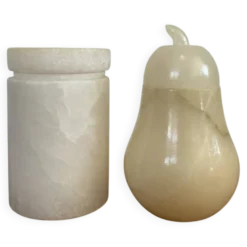 Duo de boîtes, bonbonnières vintage en albâtre