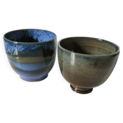 Duo de gobelets en grès émaillé bleu et vert