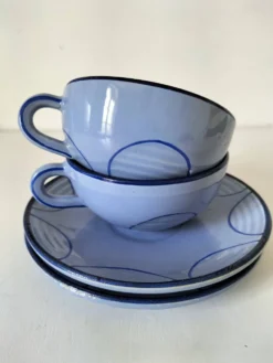 Duo de tasses et sous-tasses en céramique émaillée années 60-70