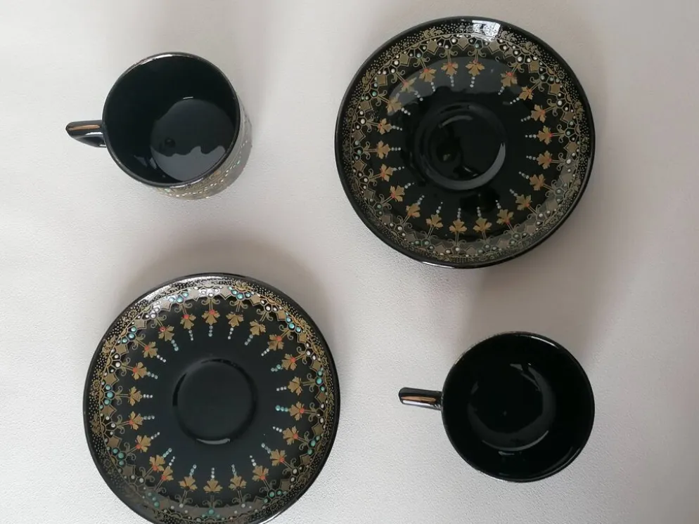 Duo de tasses victoriennes 19ème s Victoria numérotées