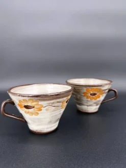 Duo de tasses vintage en grès 70's – matcha ou café