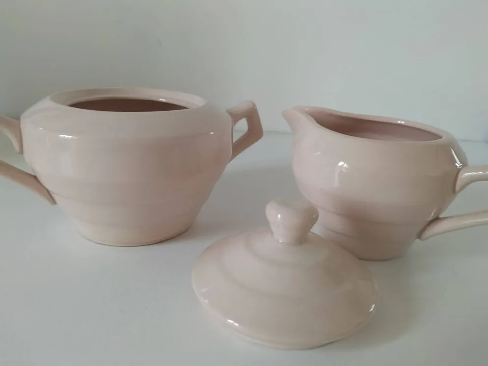 Duo sucrier et pot à lait Art Déco Céranord Saint-Amand rose pâle
