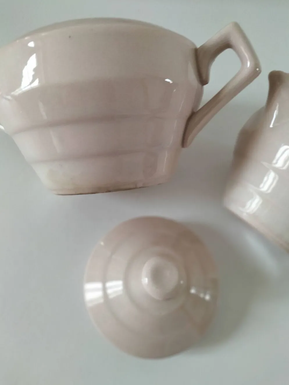 Duo sucrier et pot à lait Art Déco Céranord Saint-Amand rose pâle
