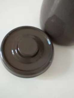 Duo verseuse et pot à lait en grès brun – céramique vintage