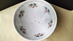 Egouttoir à fruits et son plat en porcelaine Pillivuyt