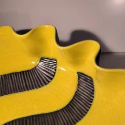 Elchinger france « coupe forme libre » céramique émaillée jaune et noire ca