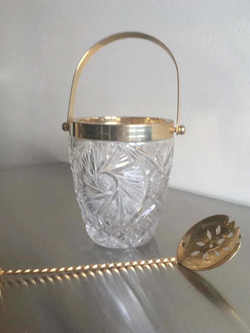 Elégant seau à glaçons et sa cuillère