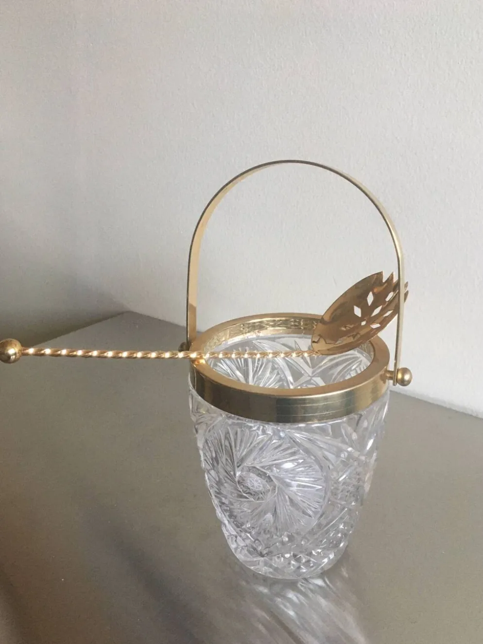 Elégant seau à glaçons et sa cuillère