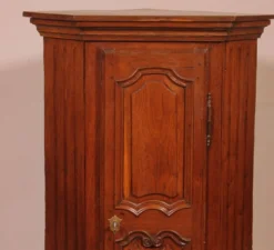 Encoignure En Chêne louis XV -18 siècle