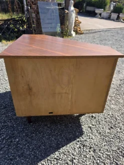 Encoignure scandinave en teck des années 60