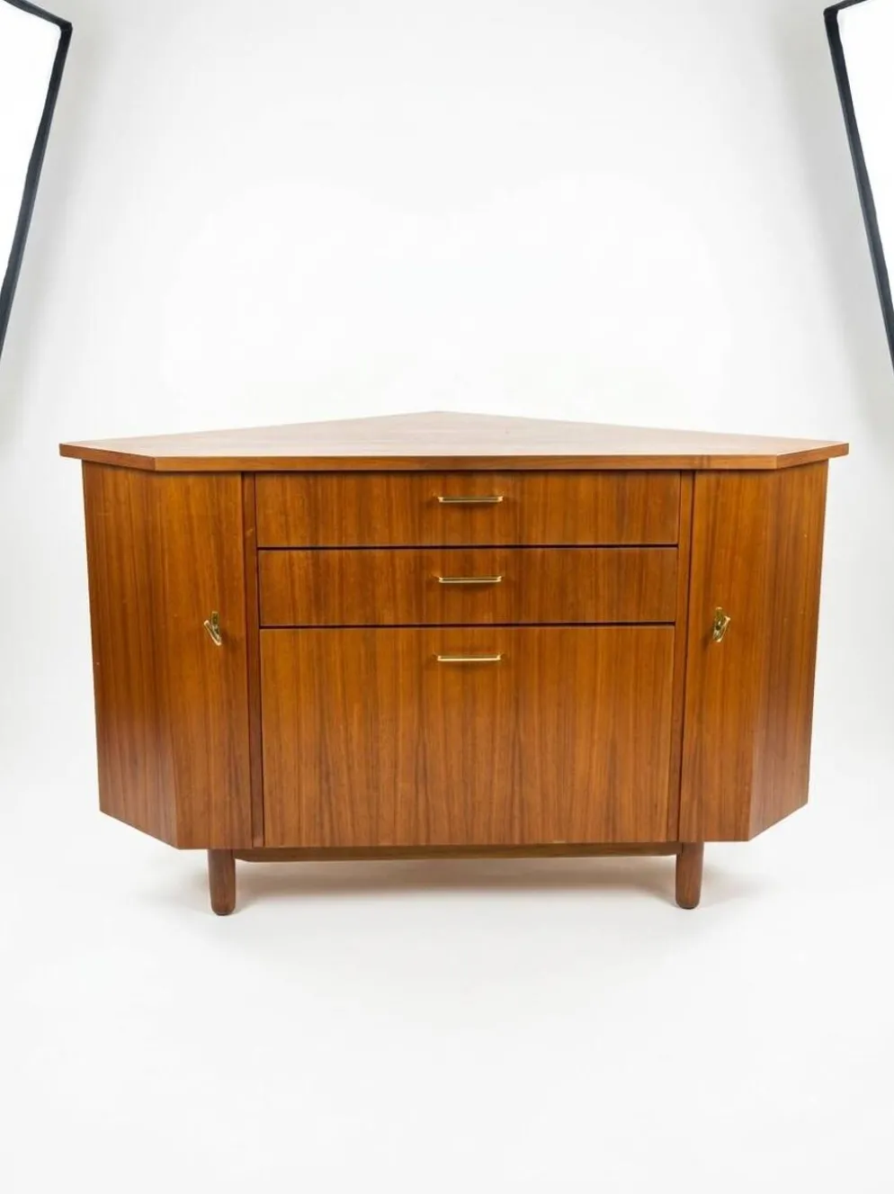 Encoignure scandinave en teck des années 60