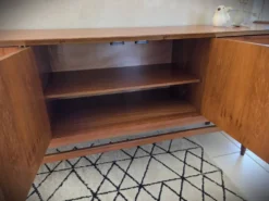 Enfilade basse en teck design scandinave