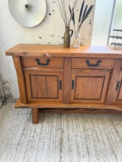 Enfilade brutaliste orme blond Aranjou