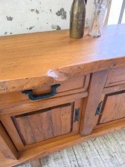Enfilade brutaliste orme blond Aranjou