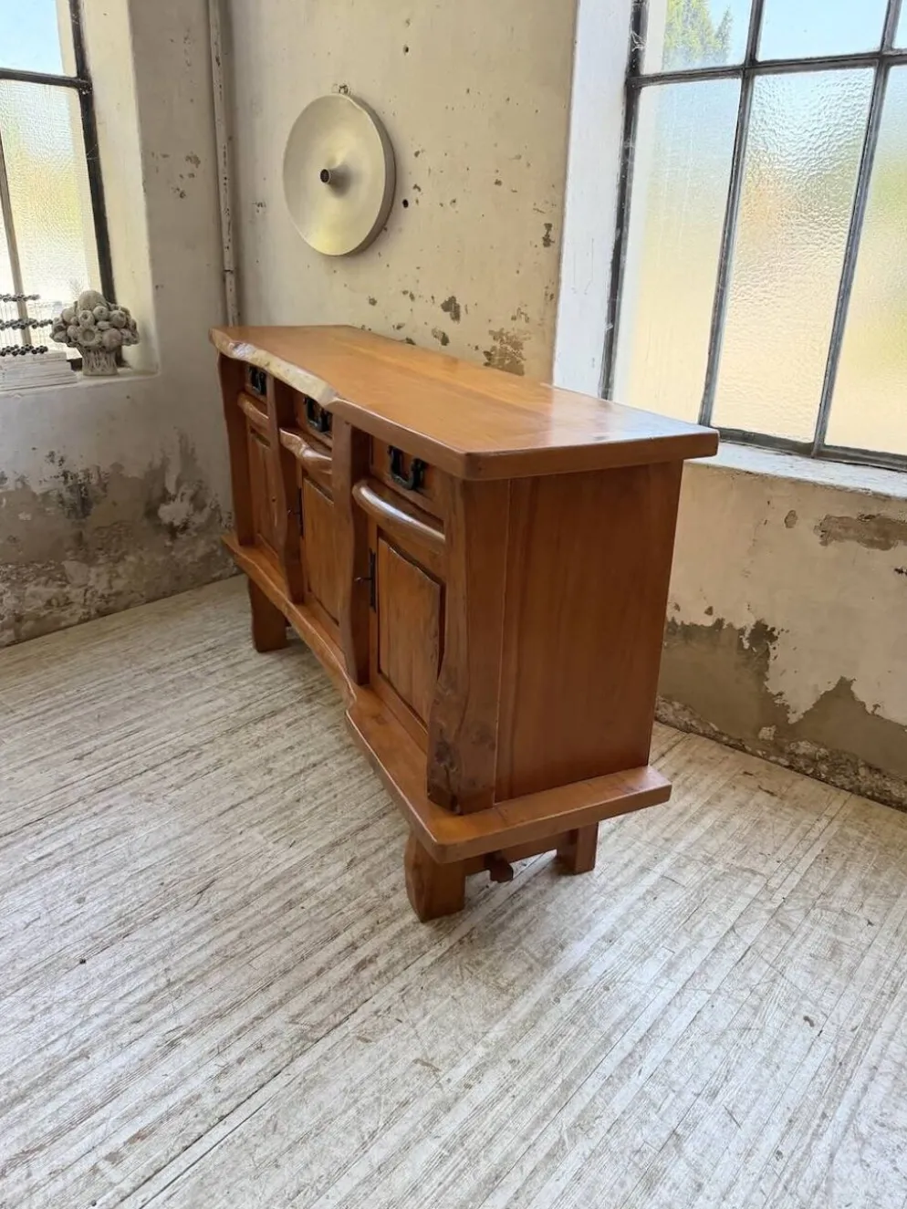 Enfilade brutaliste orme blond Aranjou