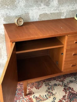 Enfilade buffet scandinave vintage en teck, 1960