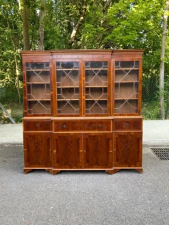 Enfilade / Buffet Secrétaire de Style Anglais — Ronce de Bois & Cuir