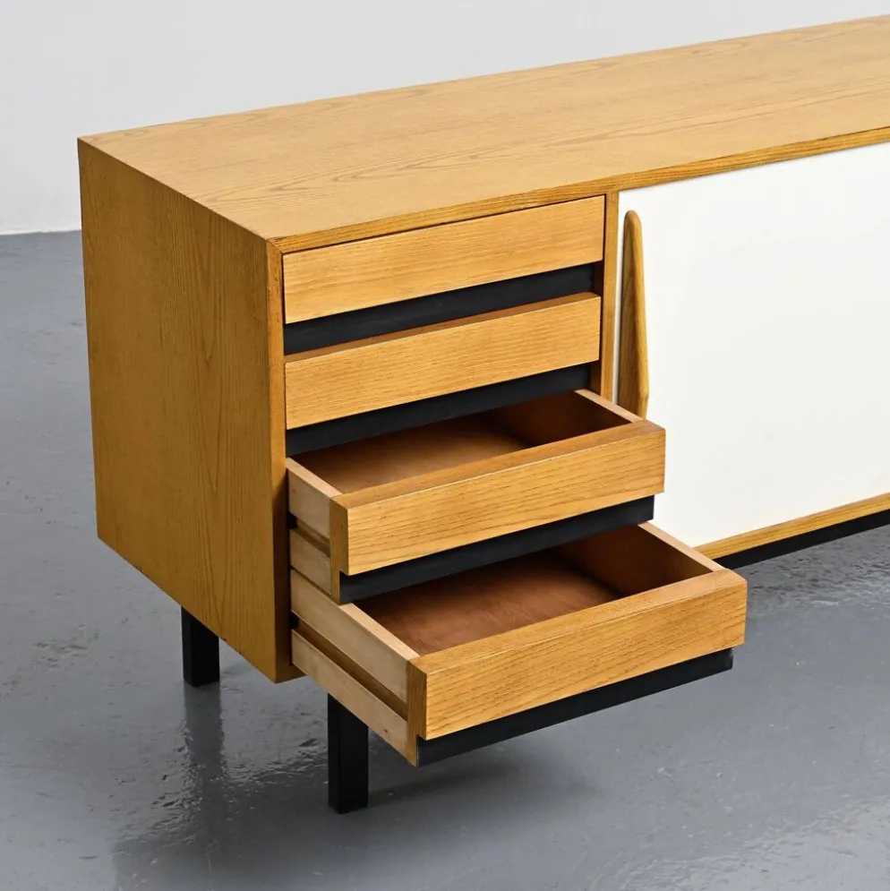 Enfilade Cansado par Charlotte Perriand, circa 1960