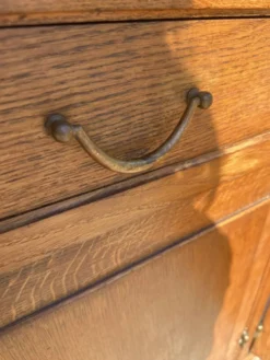 Enfilade chêne brutalisme